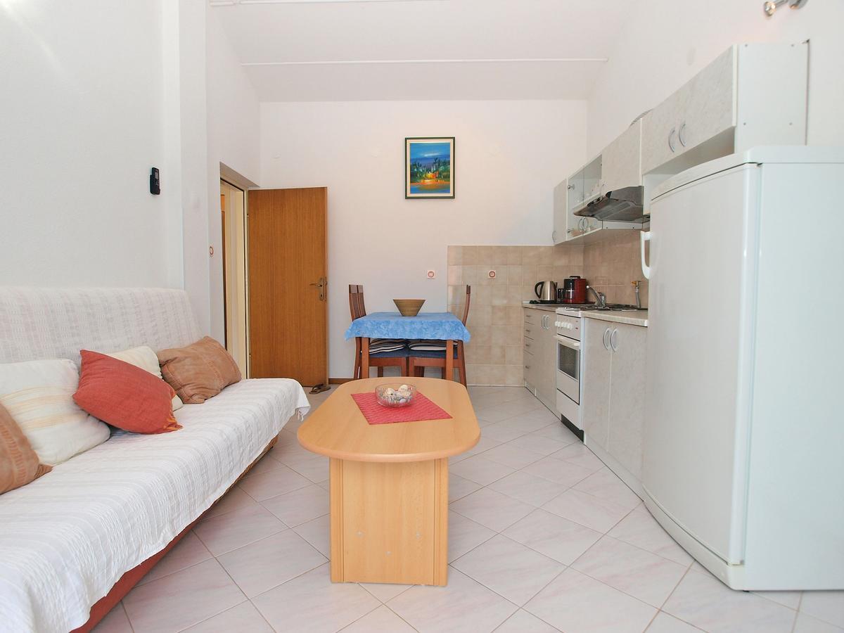 Apartments Slavka 1155 Pula Luaran gambar