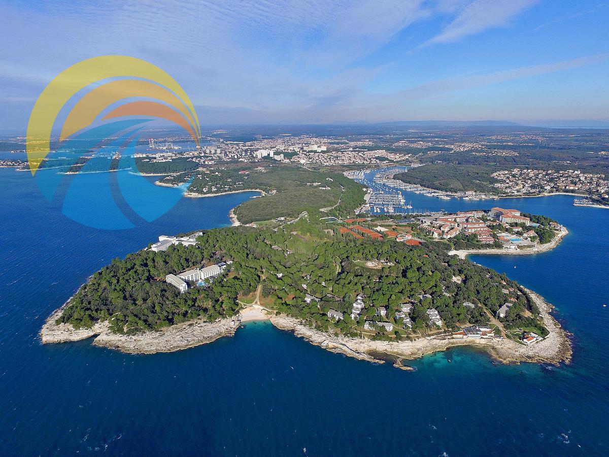 Apartments Slavka 1155 Pula Luaran gambar