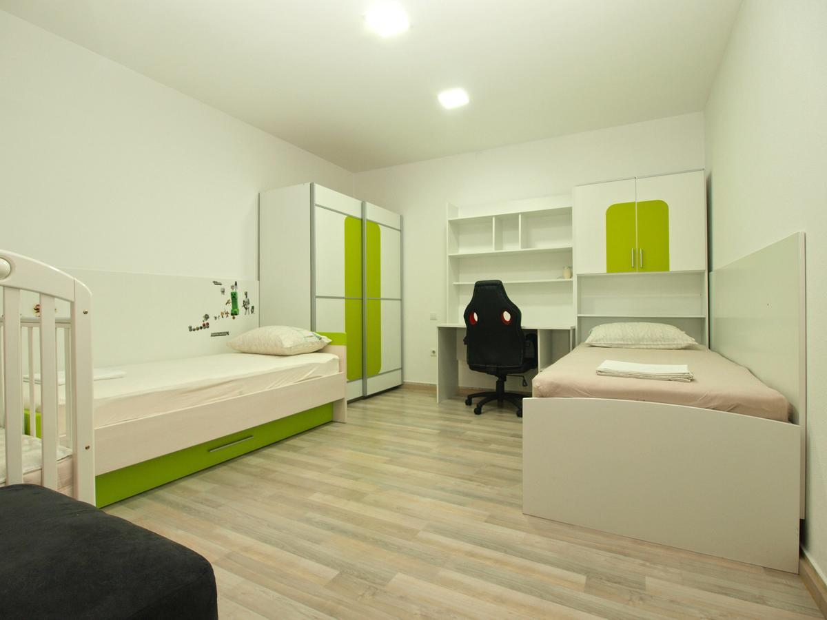 Apartments Slavka 1155 Pula Luaran gambar